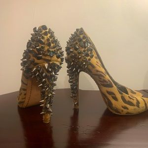Sam Edelman studded leopard heels